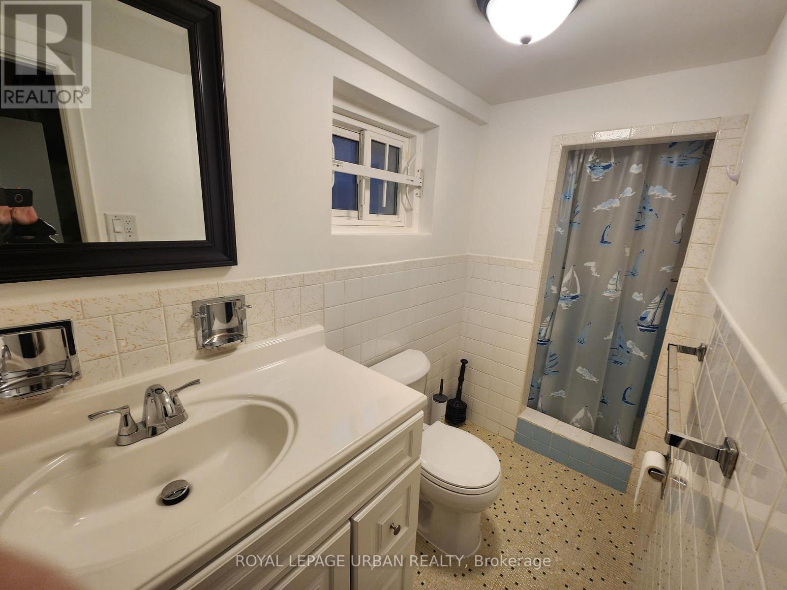 32 Virginia Avenue Property Photo 15