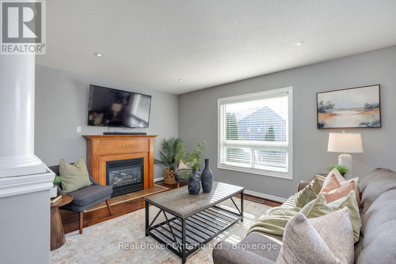 119 Allworth Crescent Property Photo 15