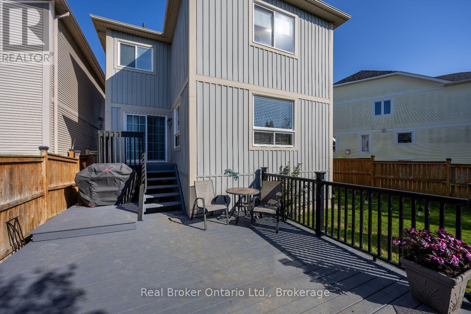 119 Allworth Crescent Property Photo 34