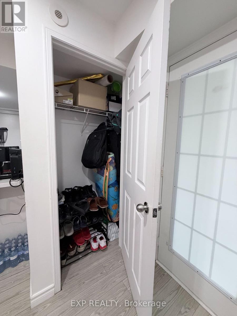 29 - 200 Mclevin Avenue Property Photo 5