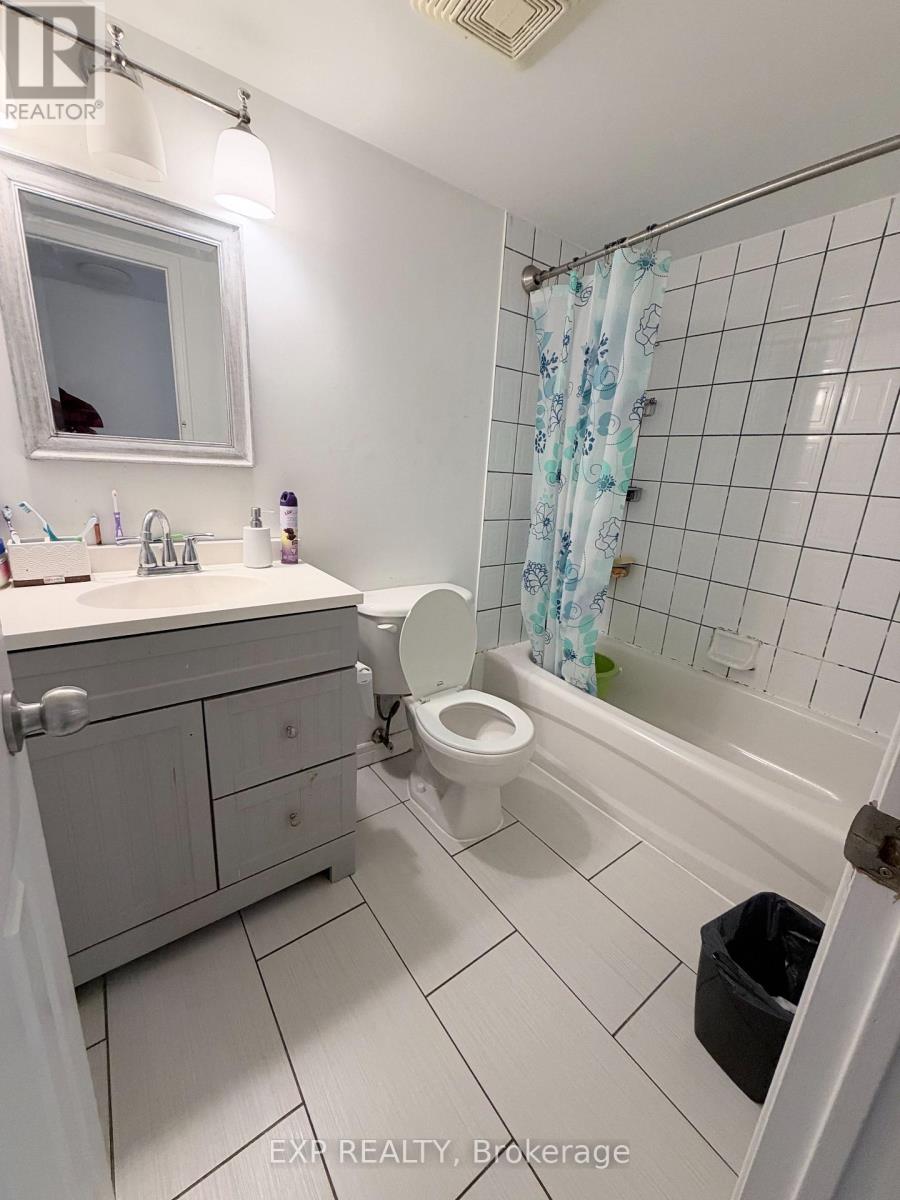 29 - 200 Mclevin Avenue Property Photo 12
