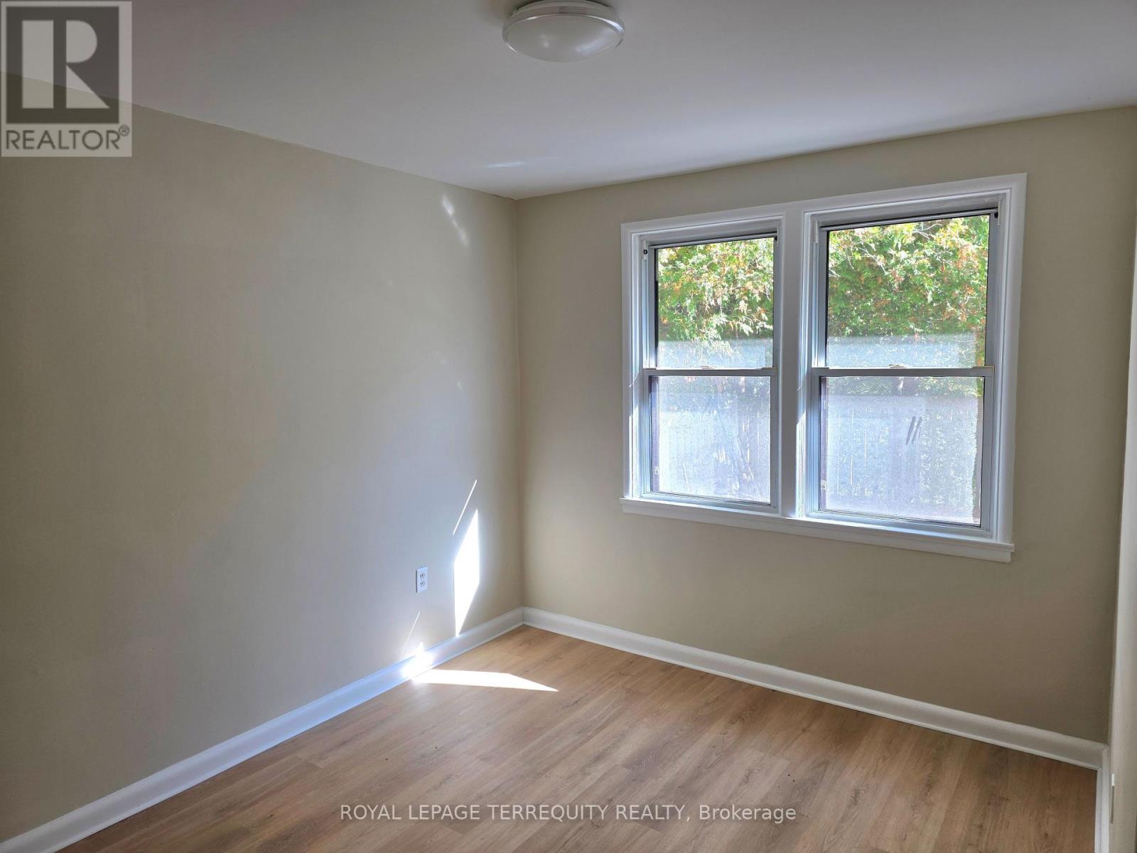 107 Cliffcrest Drive Property Photo 6