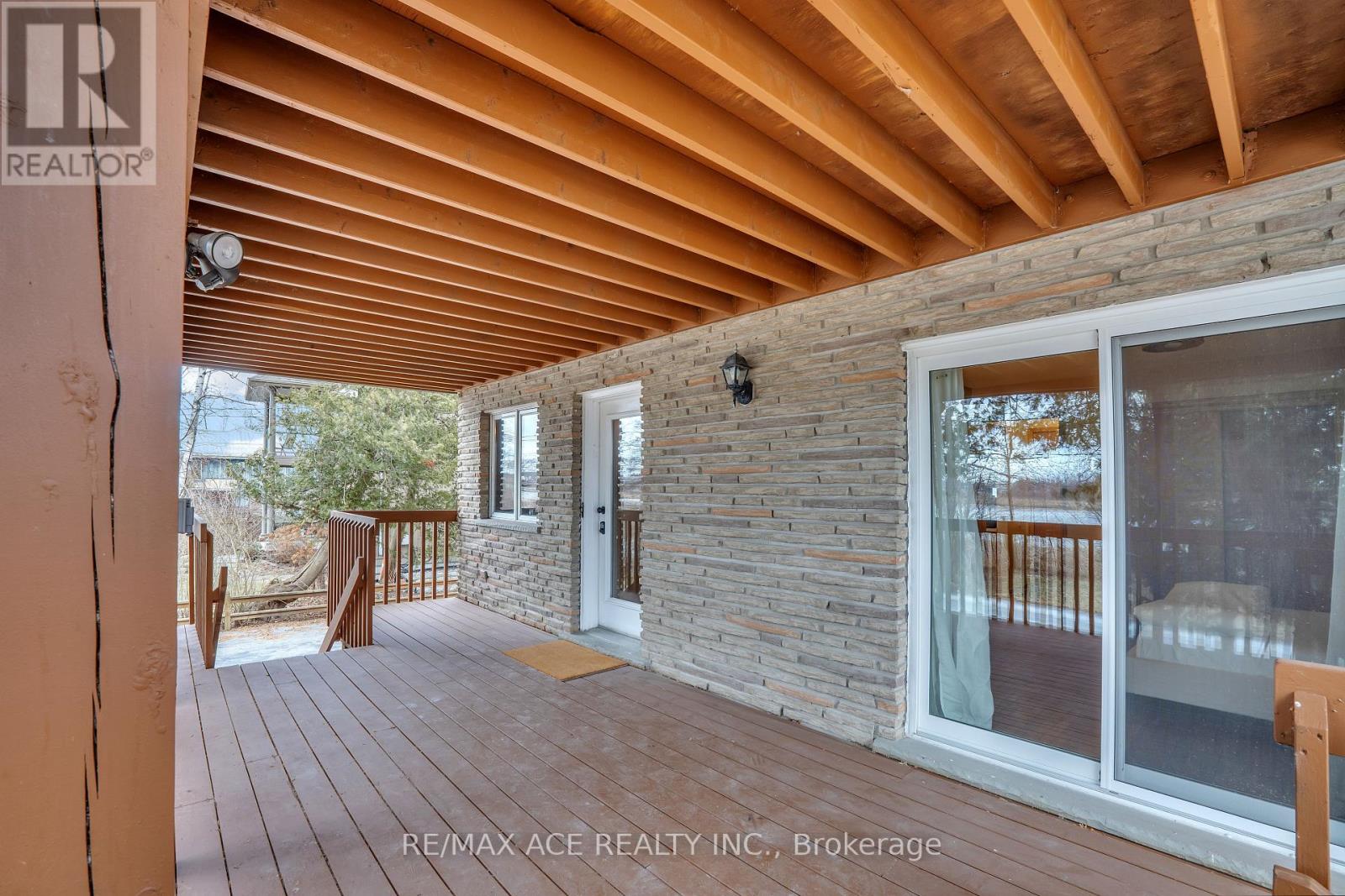 52 West Beach Road Property Photo 5