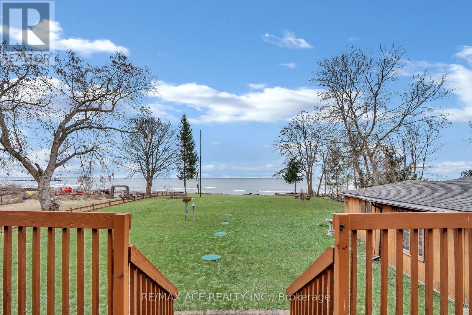 52 West Beach Road Property Photo 8