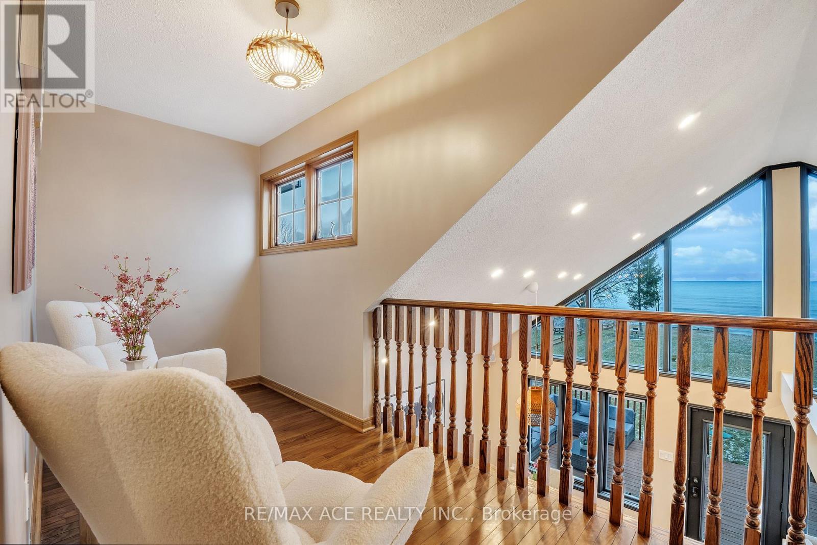 52 West Beach Road Property Photo 38