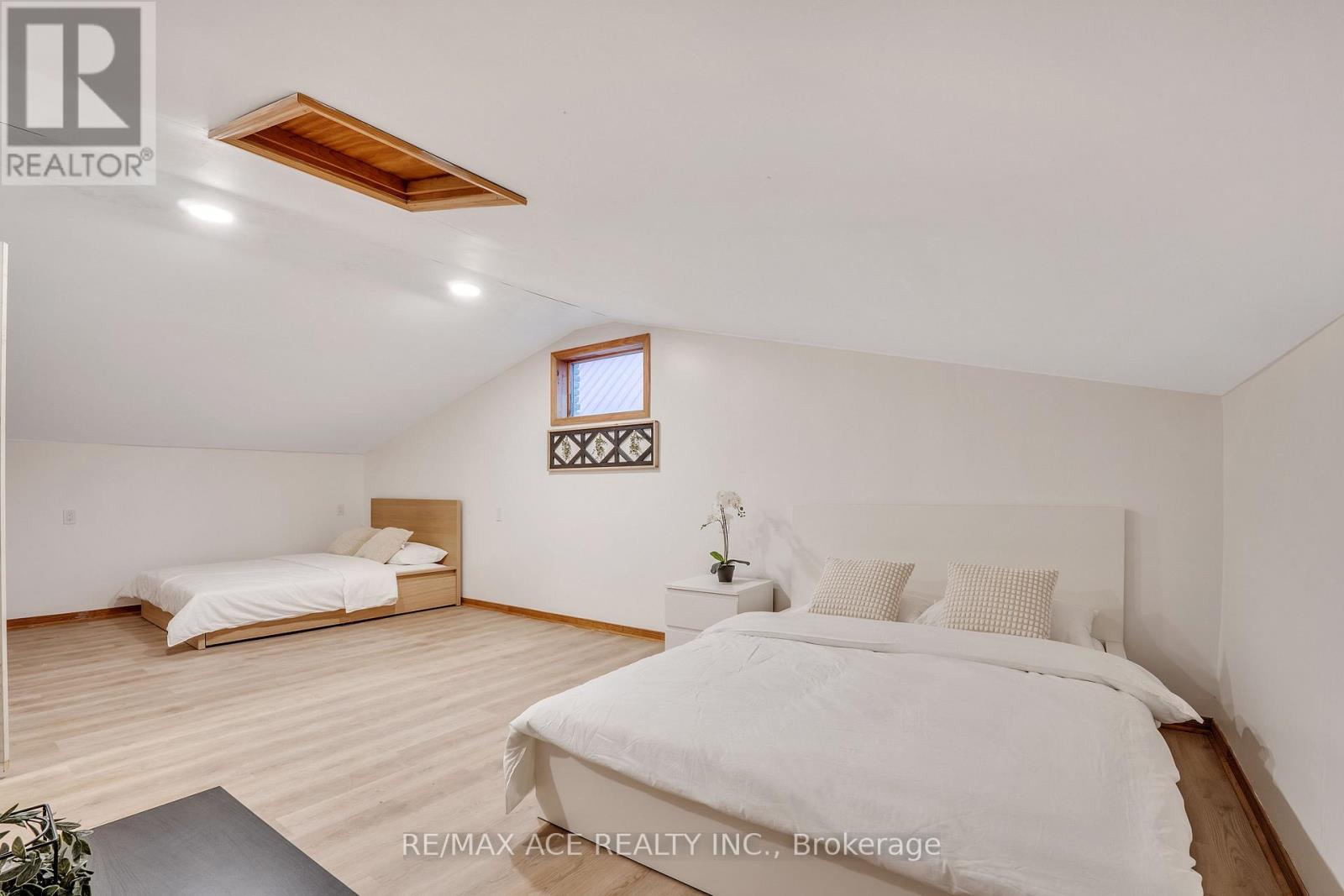 52 West Beach Road Property Photo 49