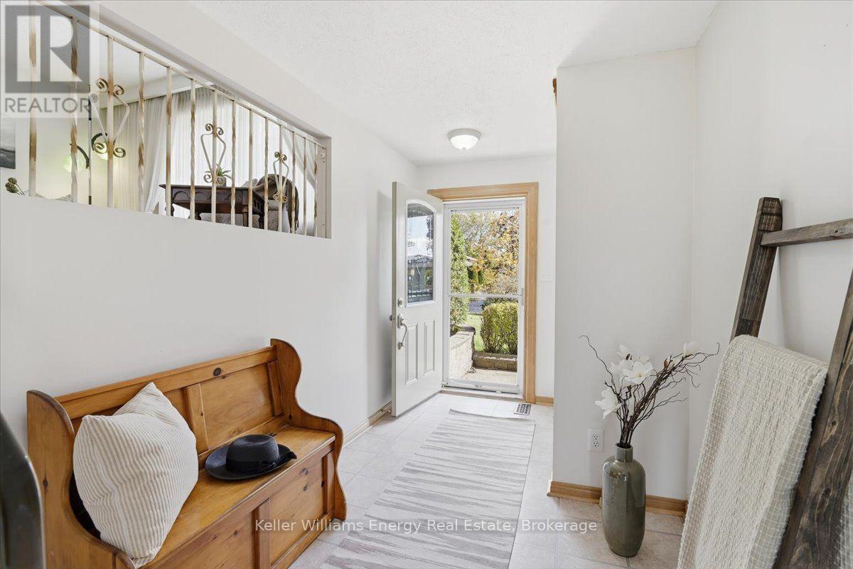 724 Clifton Drive Property Photo 4