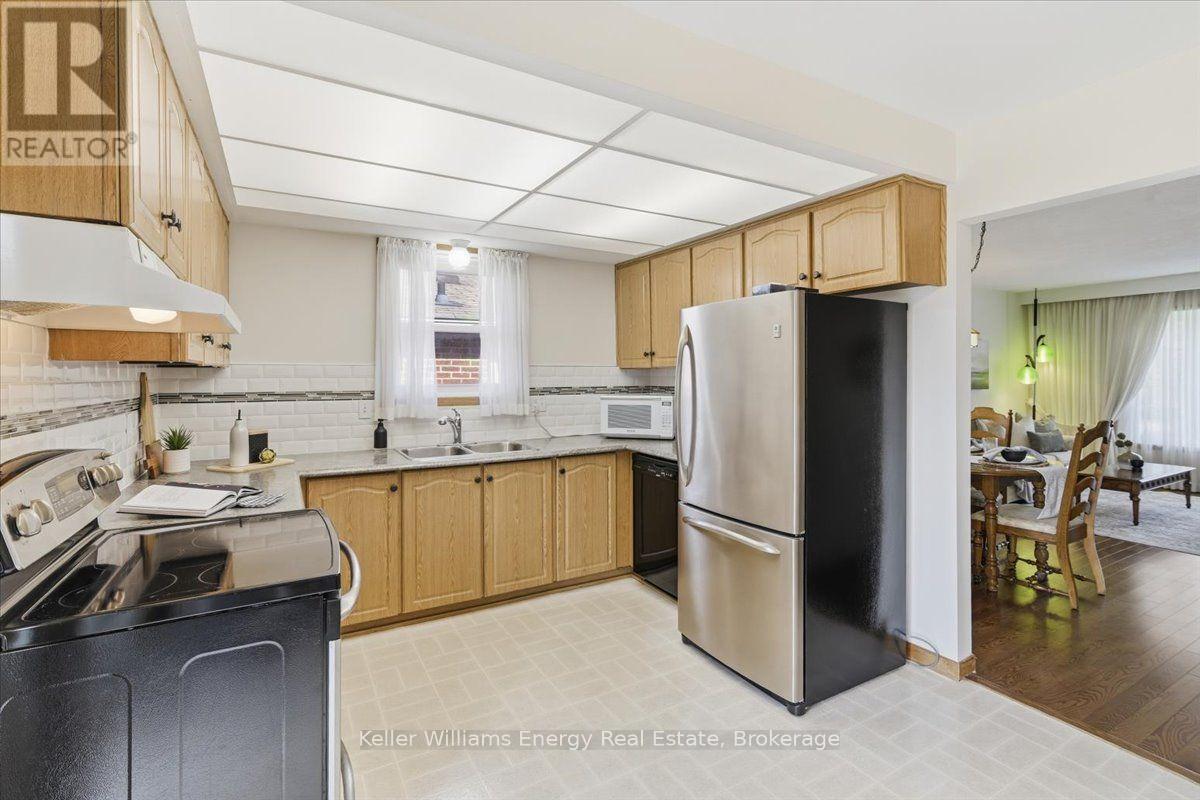 724 Clifton Drive Property Photo 15