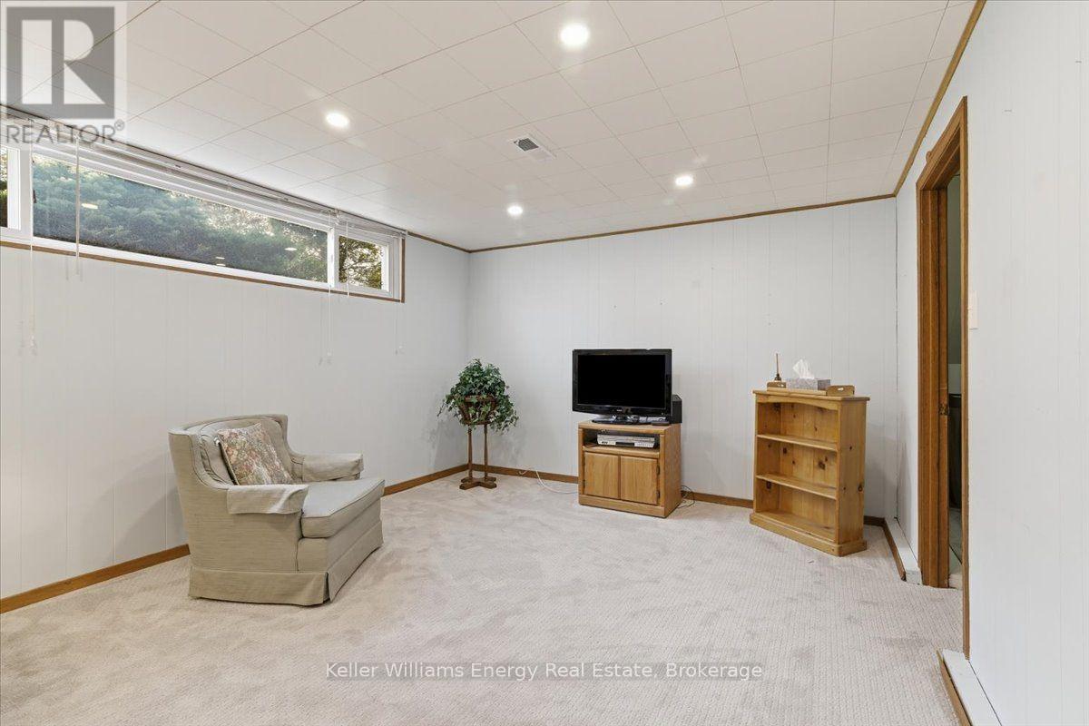 724 Clifton Drive Property Photo 35