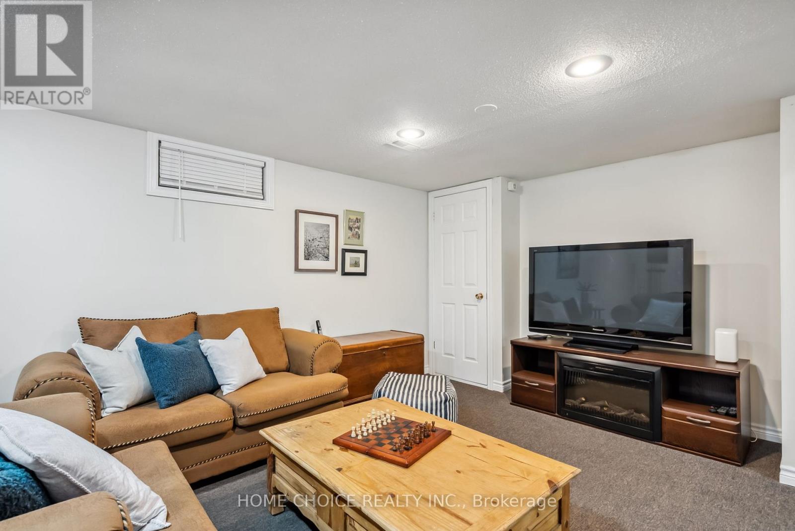 1206 Northgate Crescent Property Photo 39