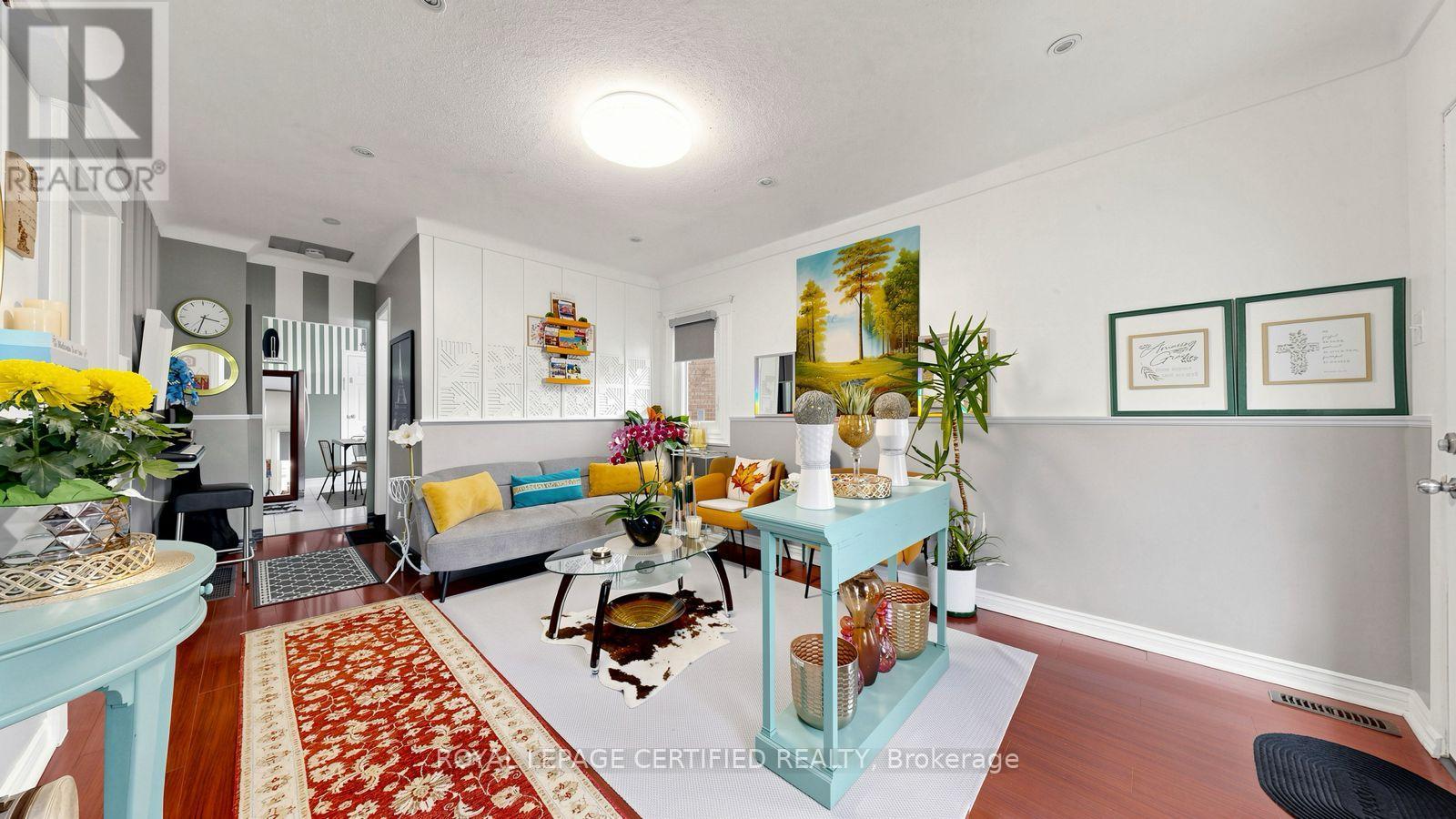 922a Danforth Road Property Photo 13
