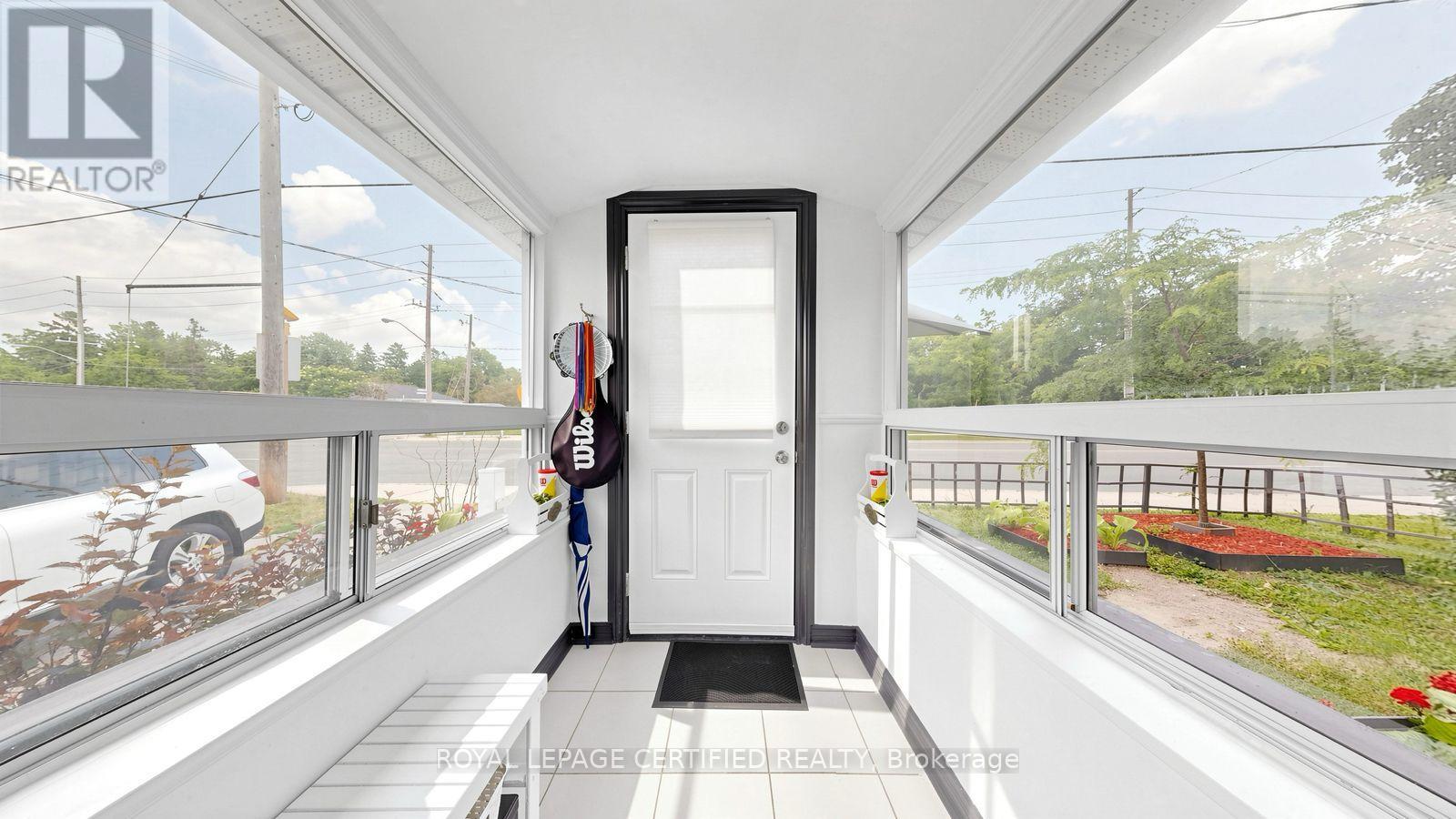 922a Danforth Road Property Photo 25