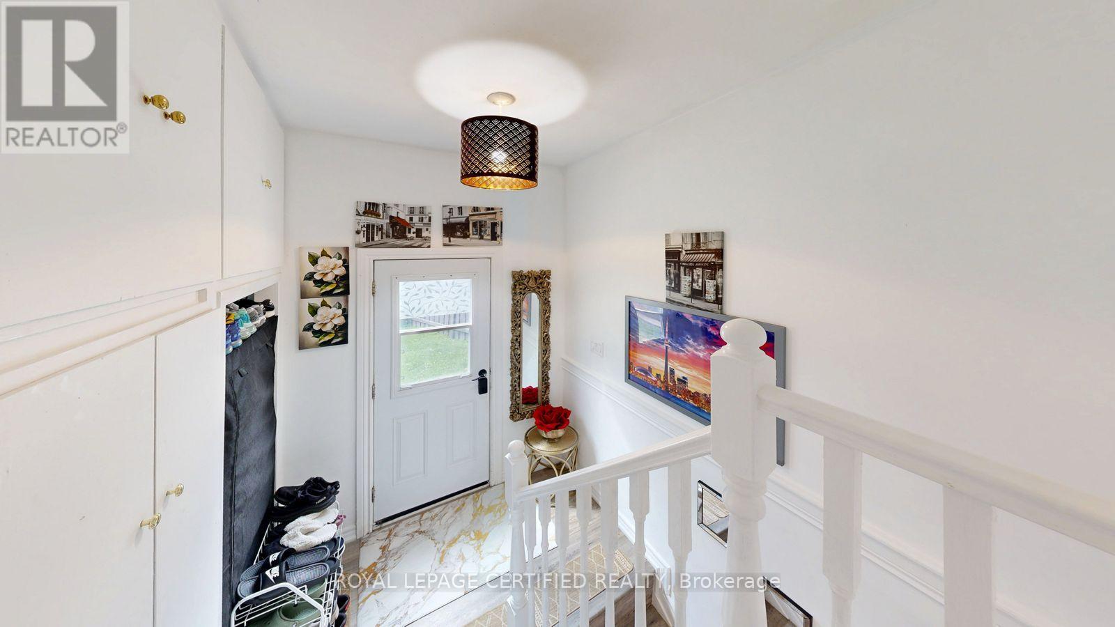 922a Danforth Road Property Photo 27