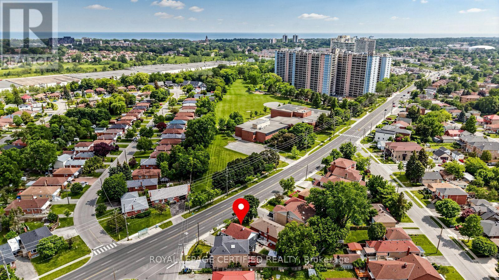 922a Danforth Road Property Photo 39