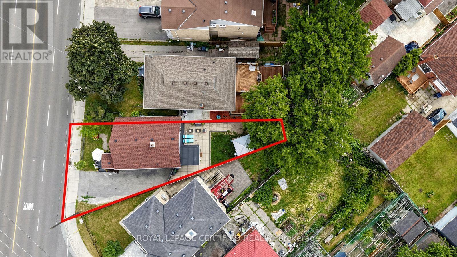 922a Danforth Road Property Photo 44