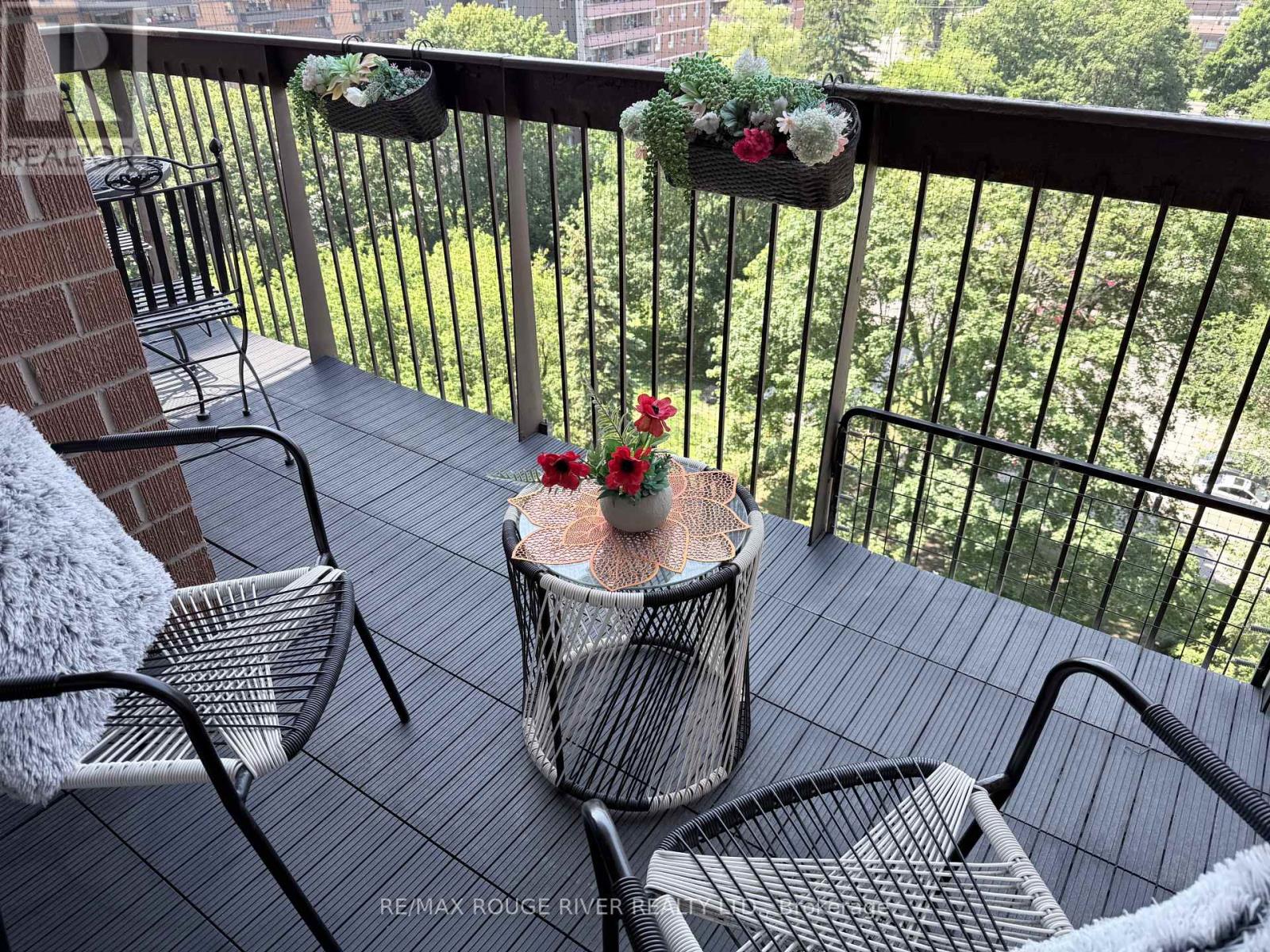 907 - 90 Ling Road Property Photo 35
