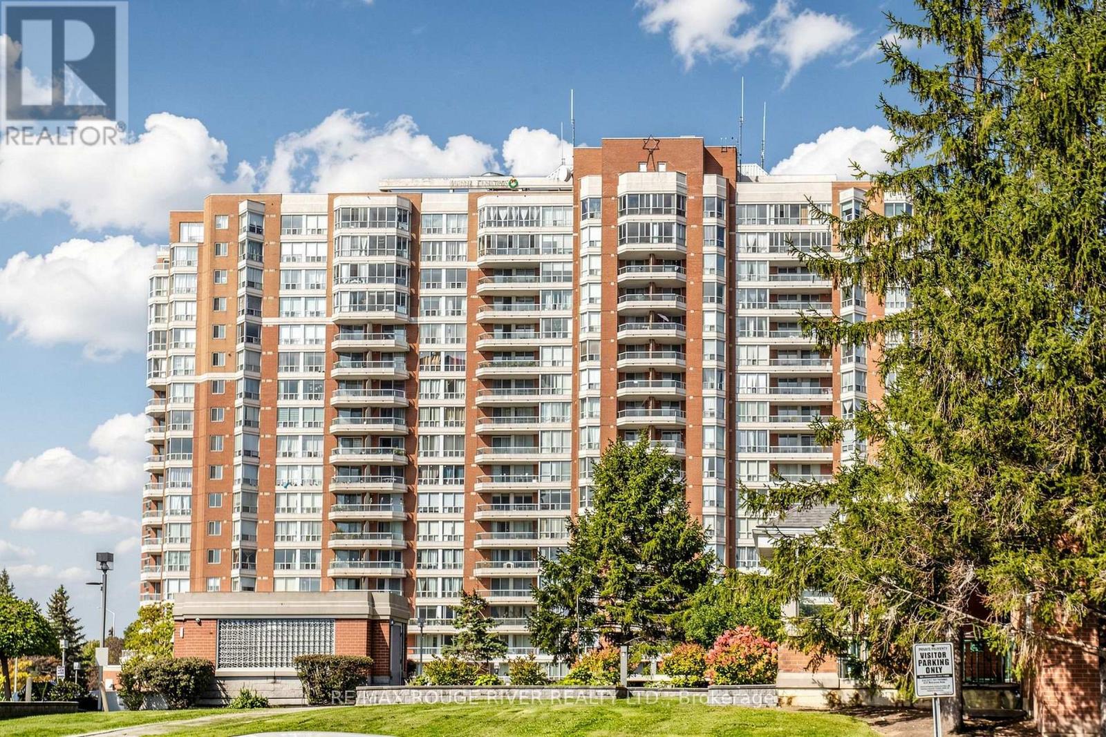 311 - 430 Mclevin Avenue Property Photo 3