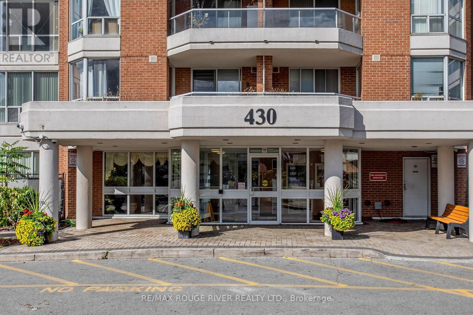 311 - 430 Mclevin Avenue Property Photo 4