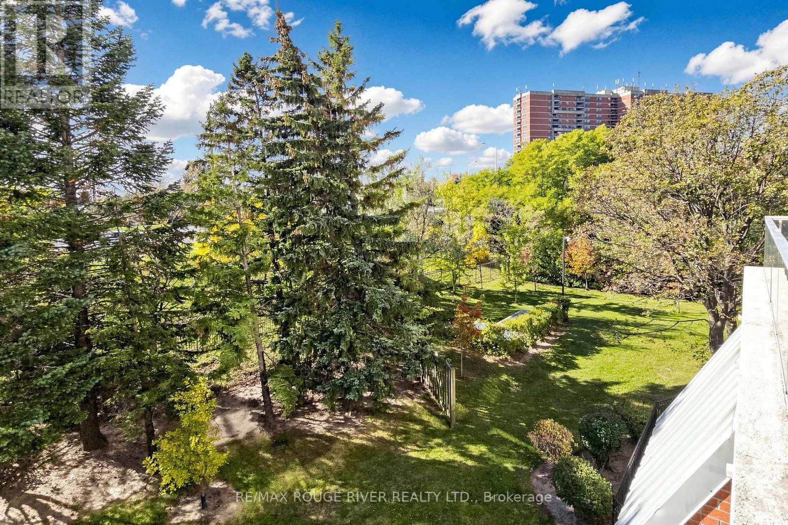311 - 430 Mclevin Avenue Property Photo 45