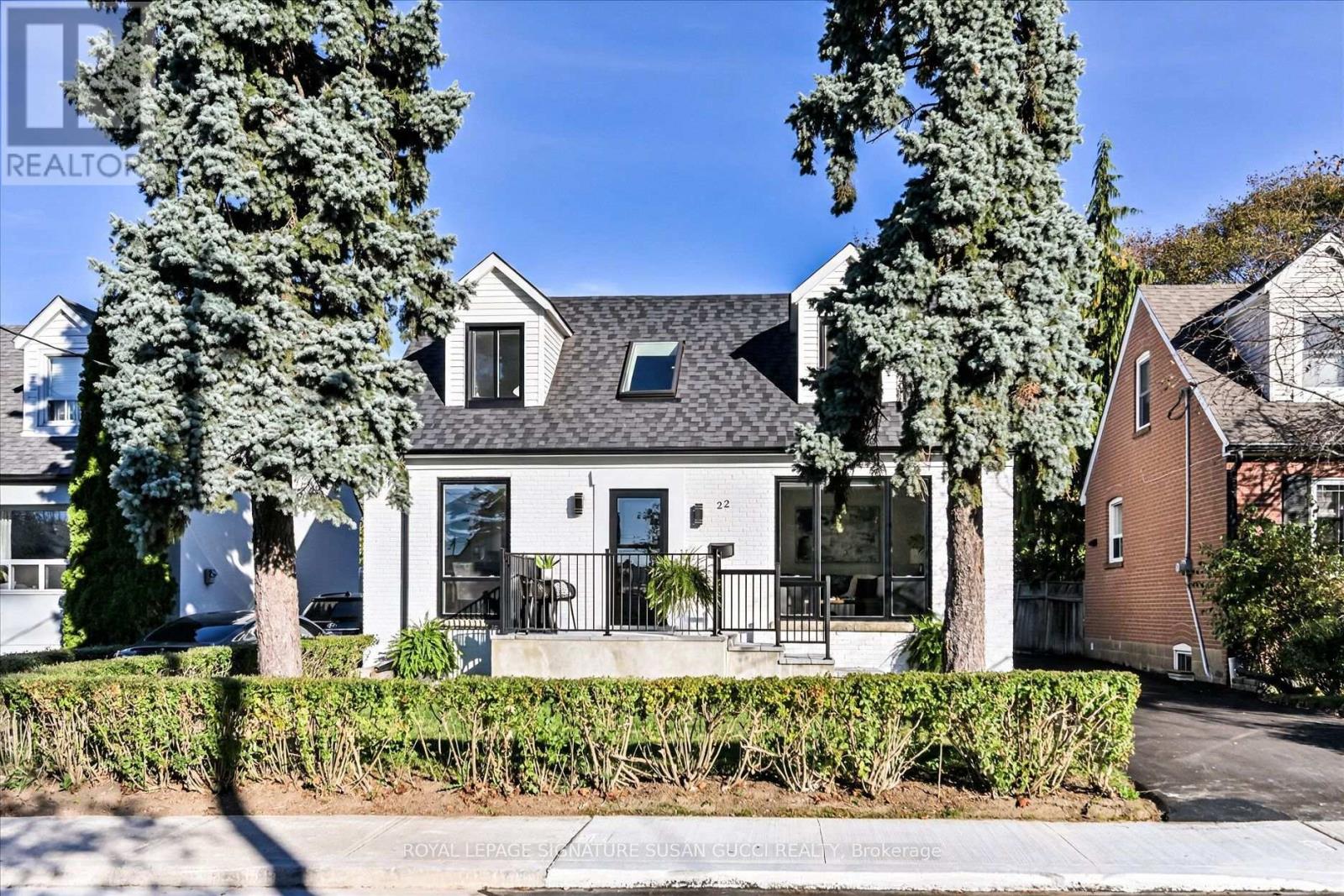 22 HOLLAND AVENUE Property Photo 1