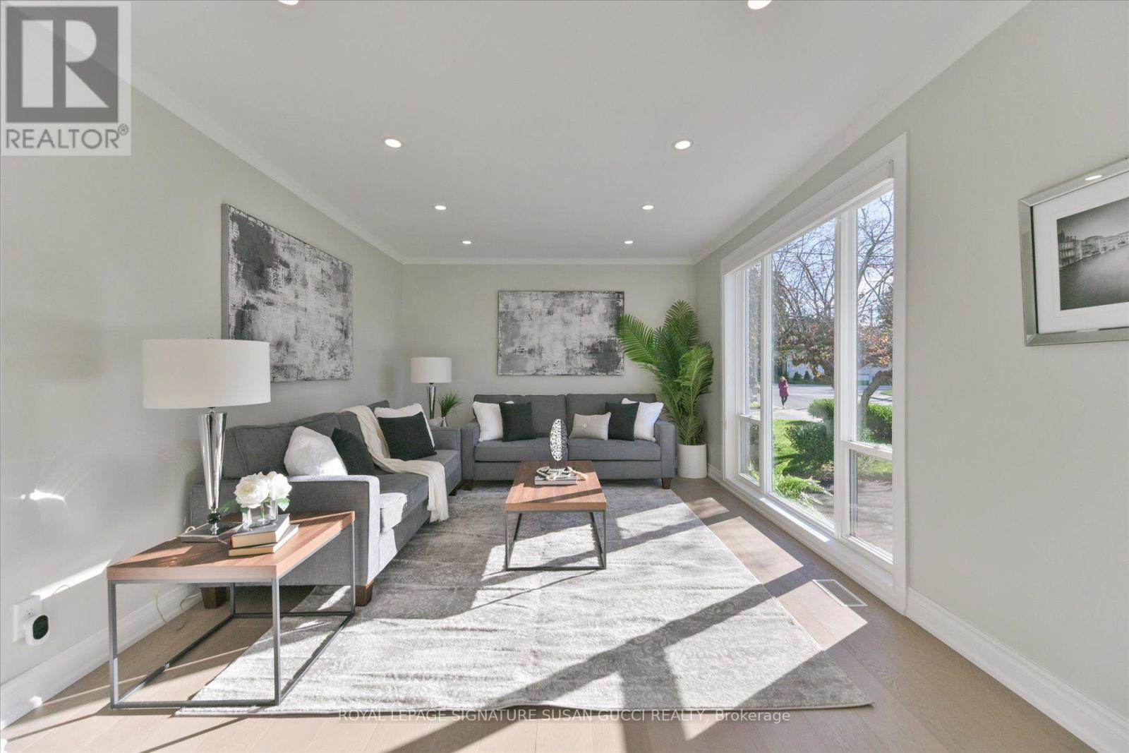 22 Holland Avenue Property Photo 7