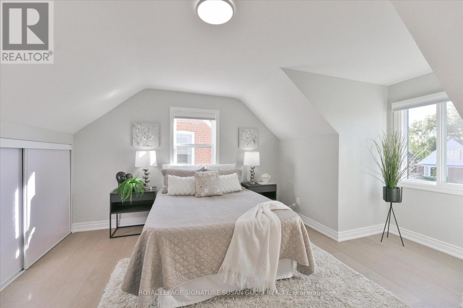 22 Holland Avenue Property Photo 19