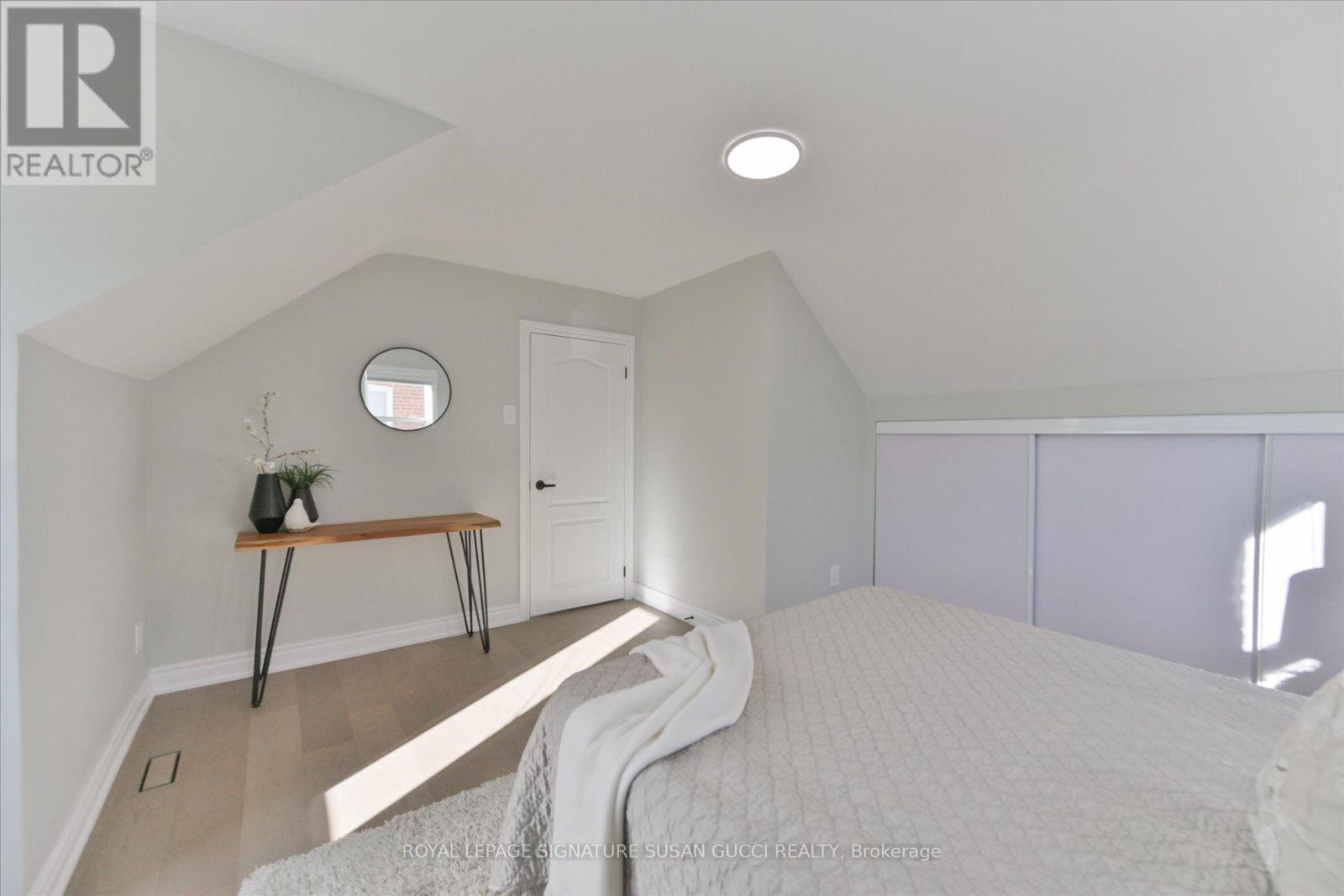 22 Holland Avenue Property Photo 20