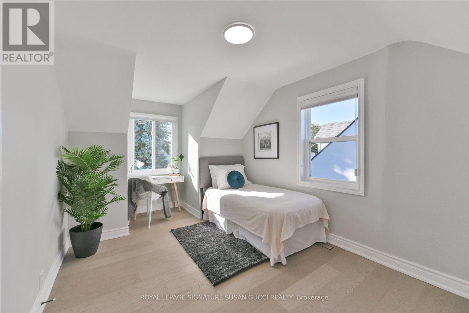 22 Holland Avenue Property Photo 21