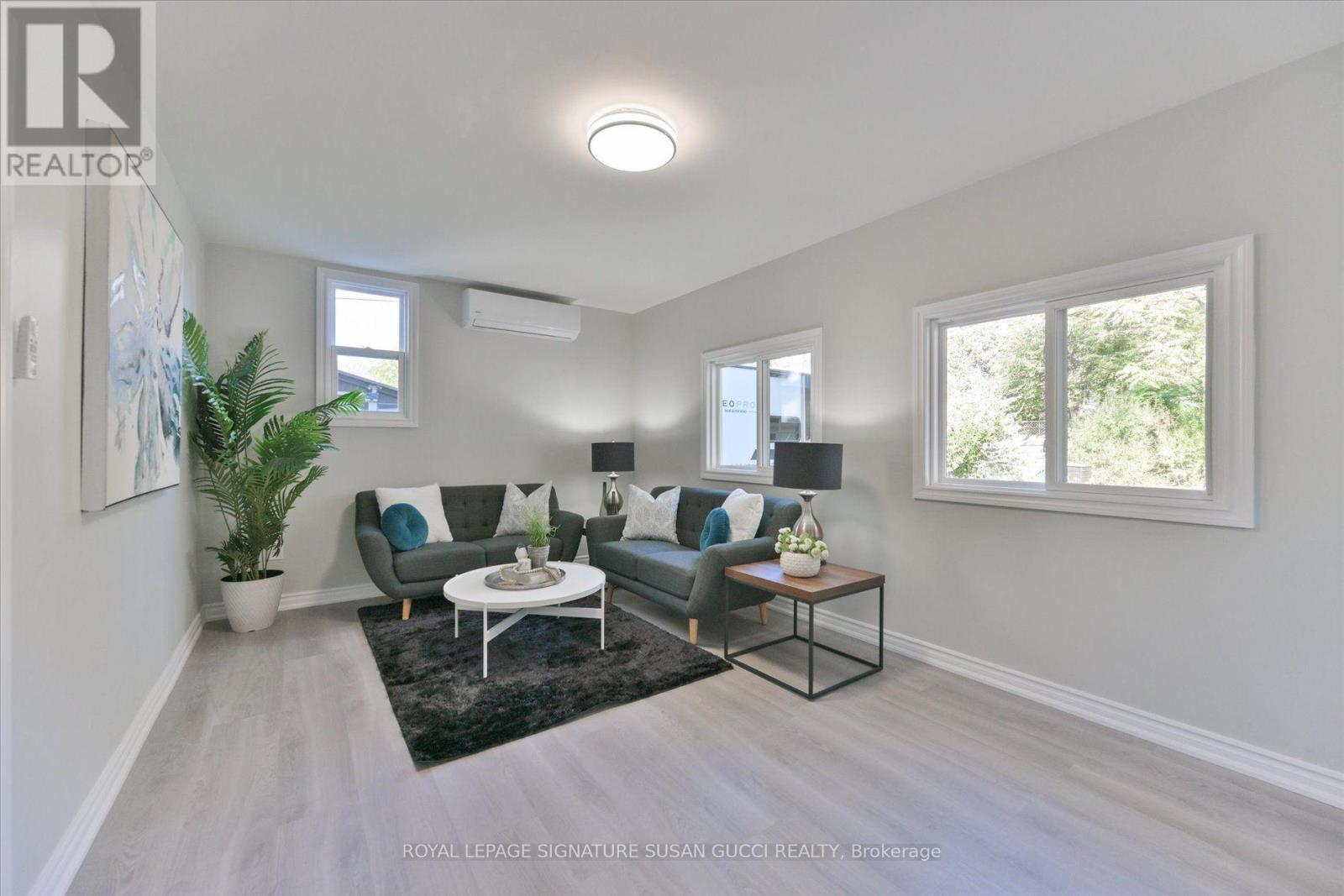 22 Holland Avenue Property Photo 24