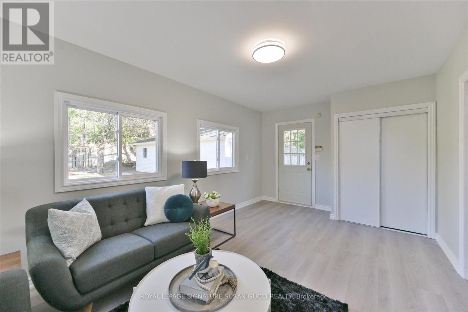 22 Holland Avenue Property Photo 25