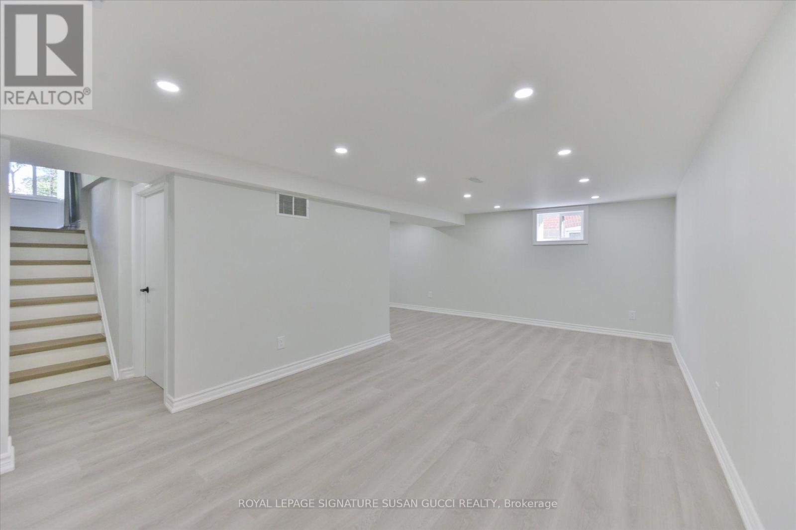 22 Holland Avenue Property Photo 27