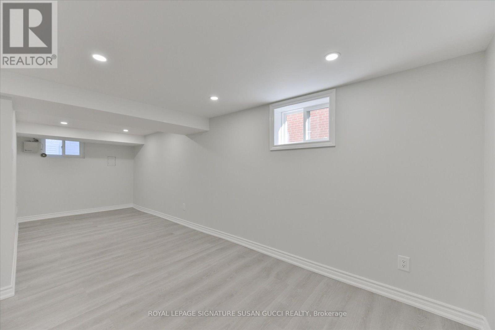 22 Holland Avenue Property Photo 29