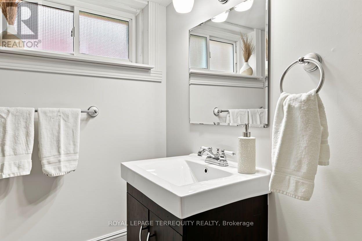 172 Central Park Boulevard S Property Photo 8