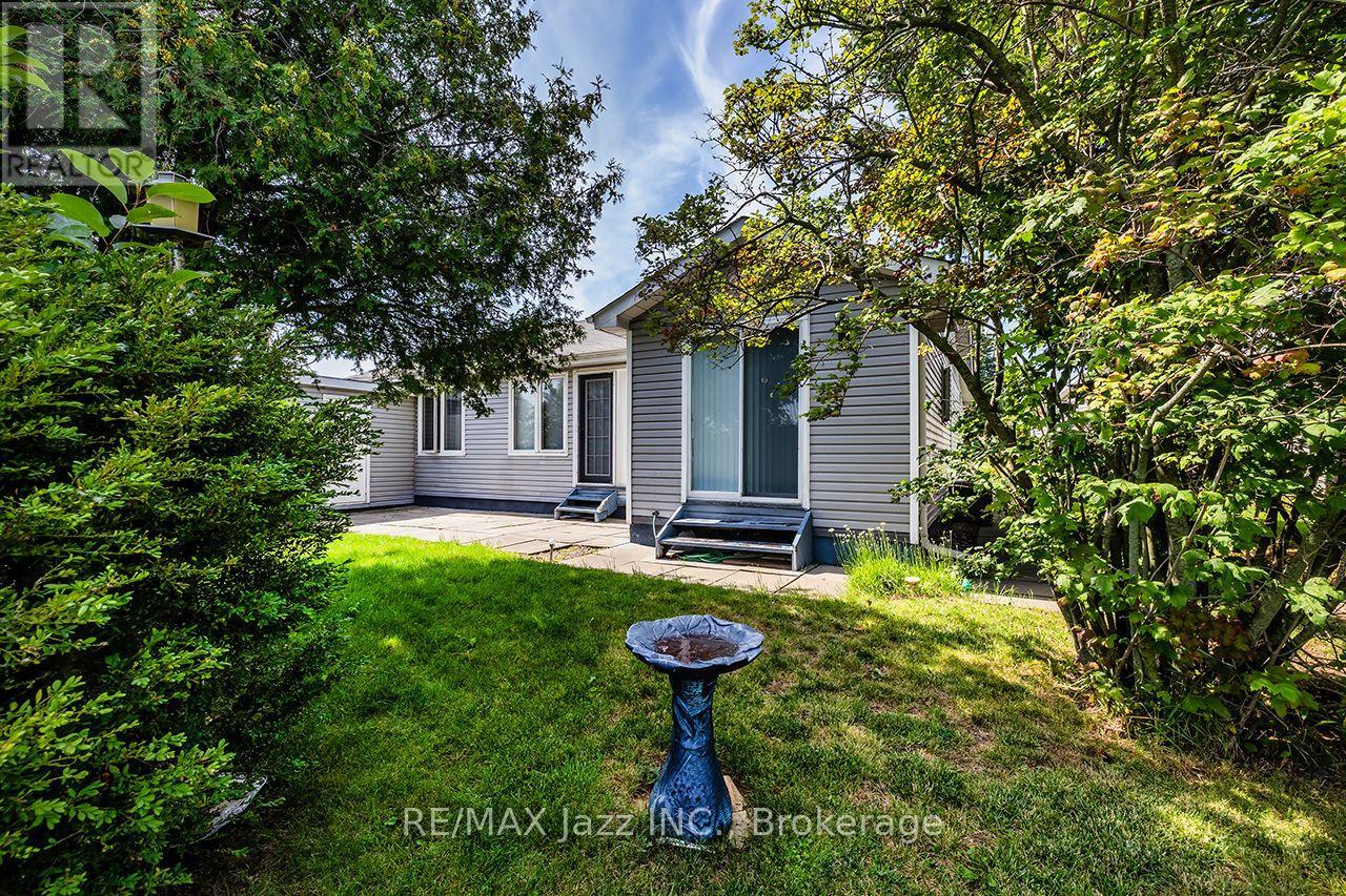 5 King Court Property Photo 24