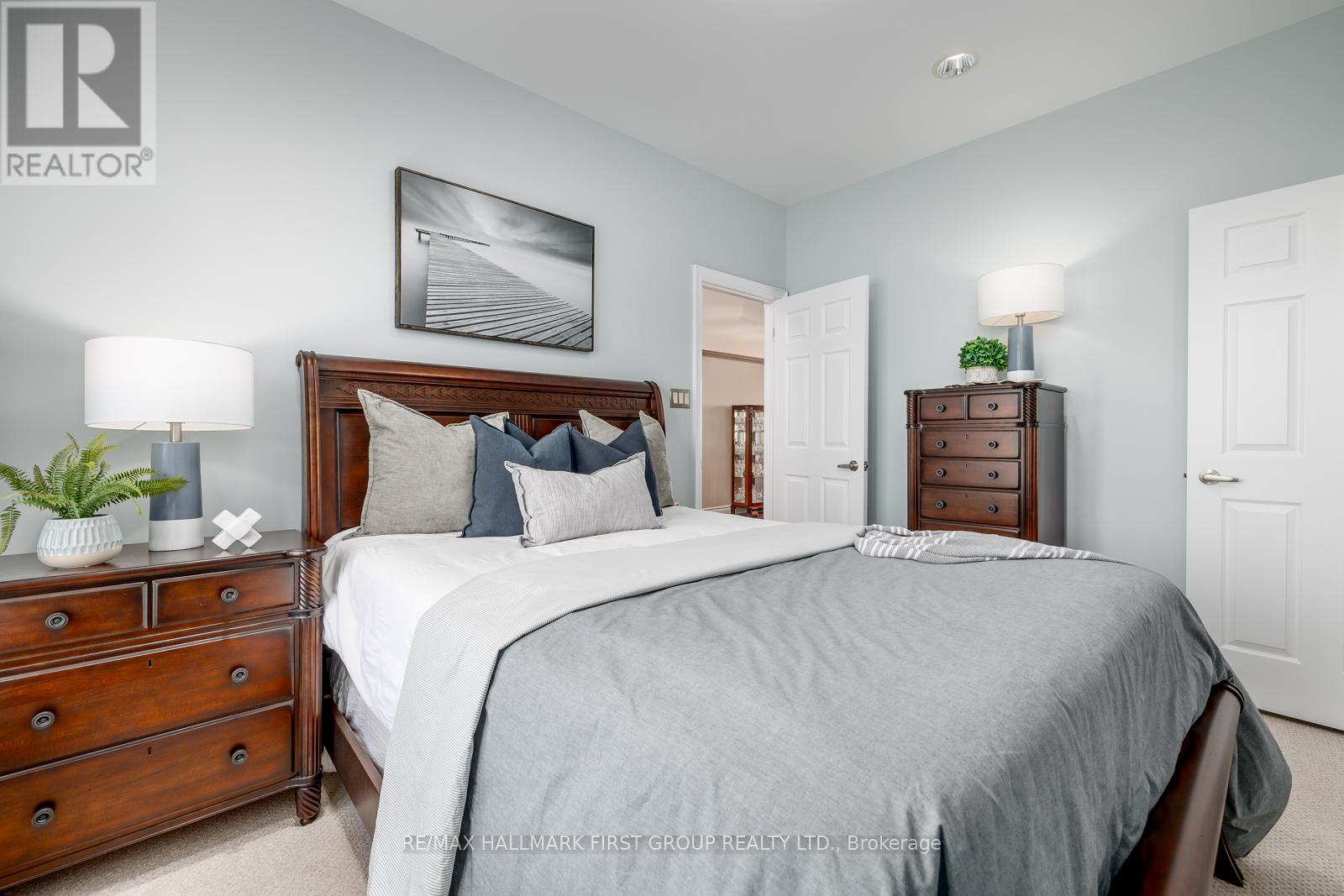 7472 Aked Road Property Photo 24
