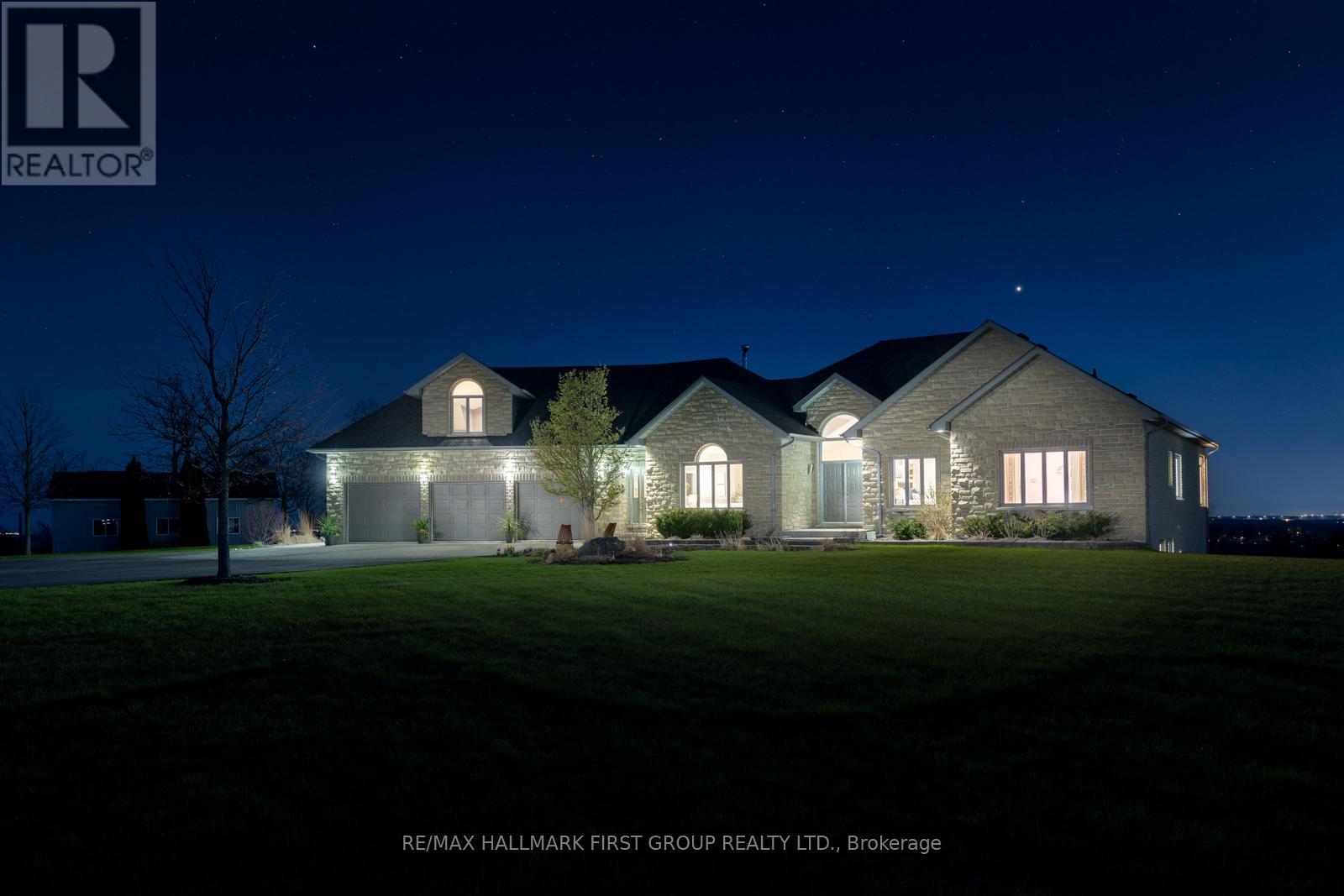 7472 Aked Road Property Photo 39
