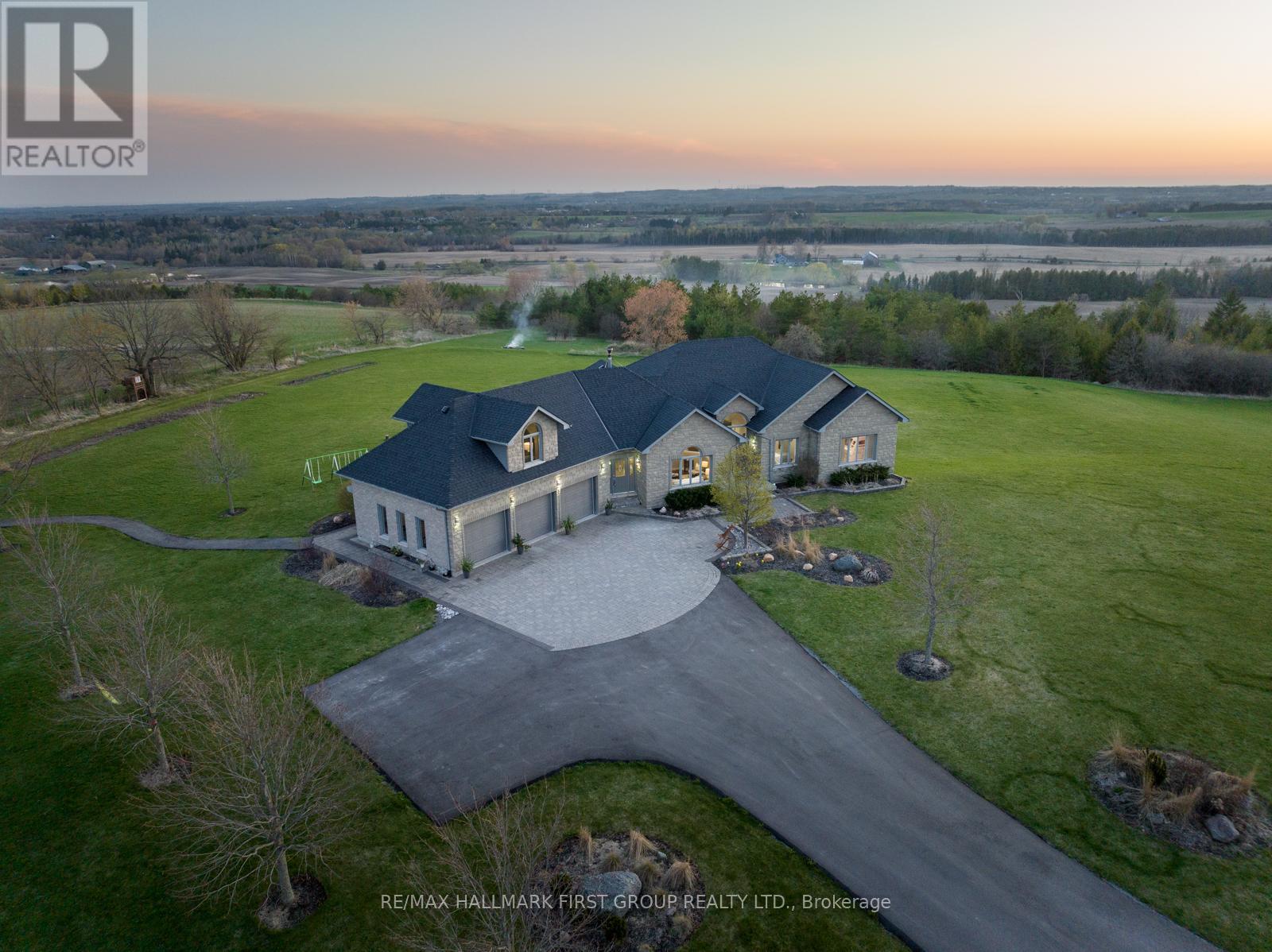 7472 Aked Road Property Photo 40