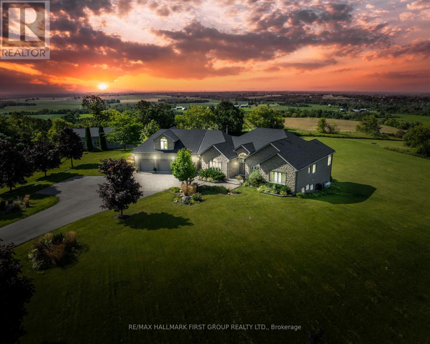 7472 Aked Road Property Photo 41