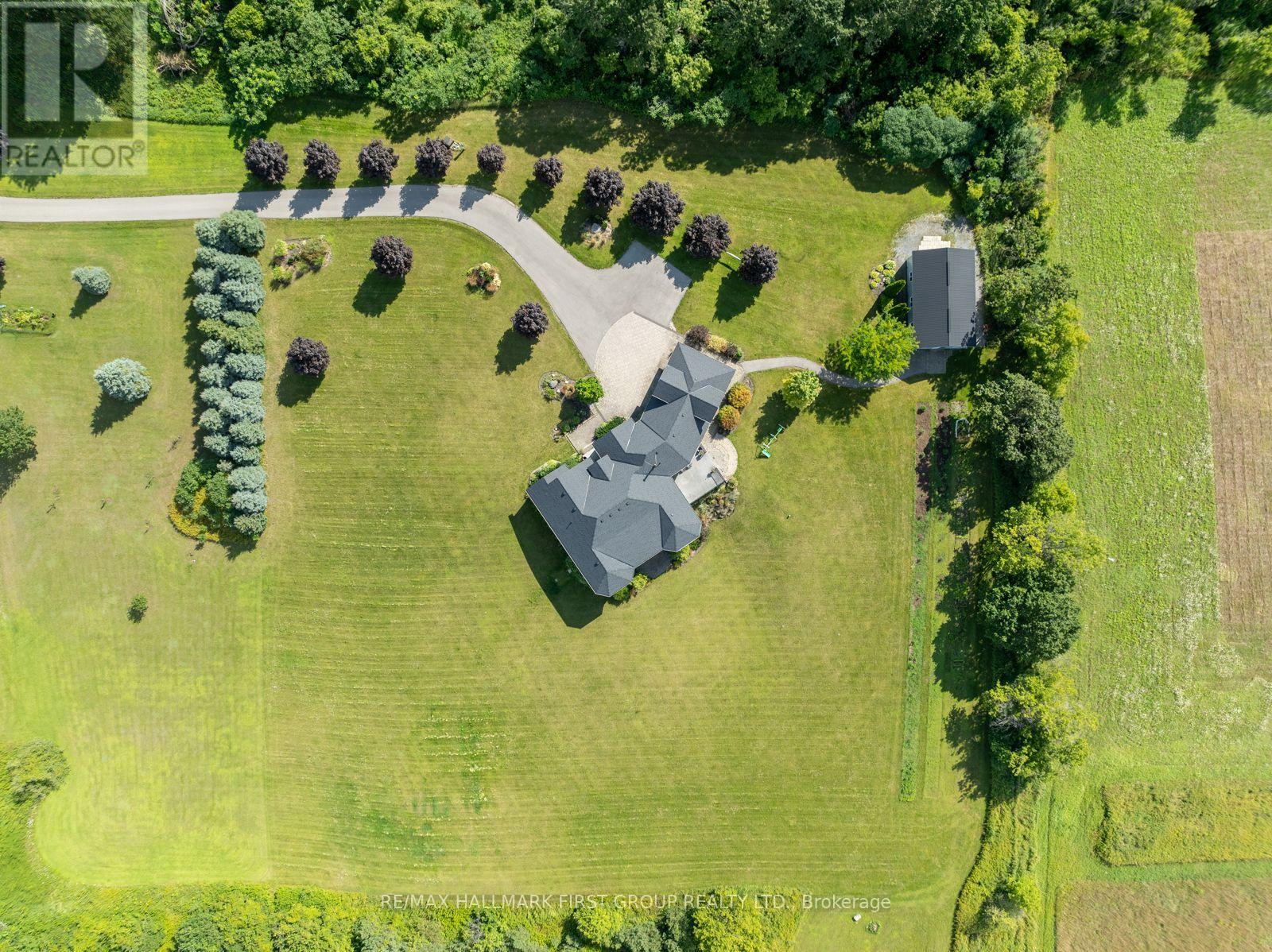 7472 Aked Road Property Photo 42