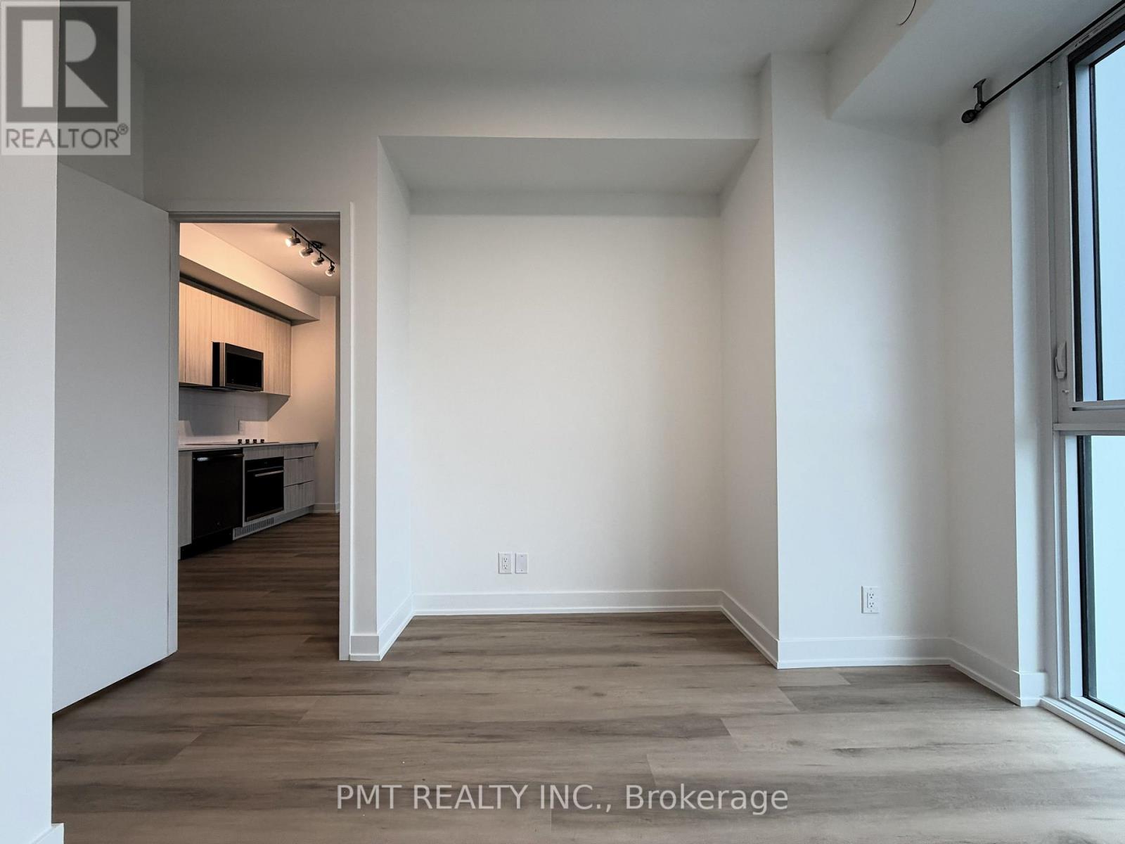607 - 20 Deans Drive Property Photo 18