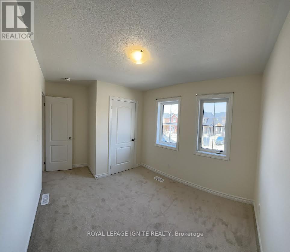 25 Jack Potts Way Property Photo 8