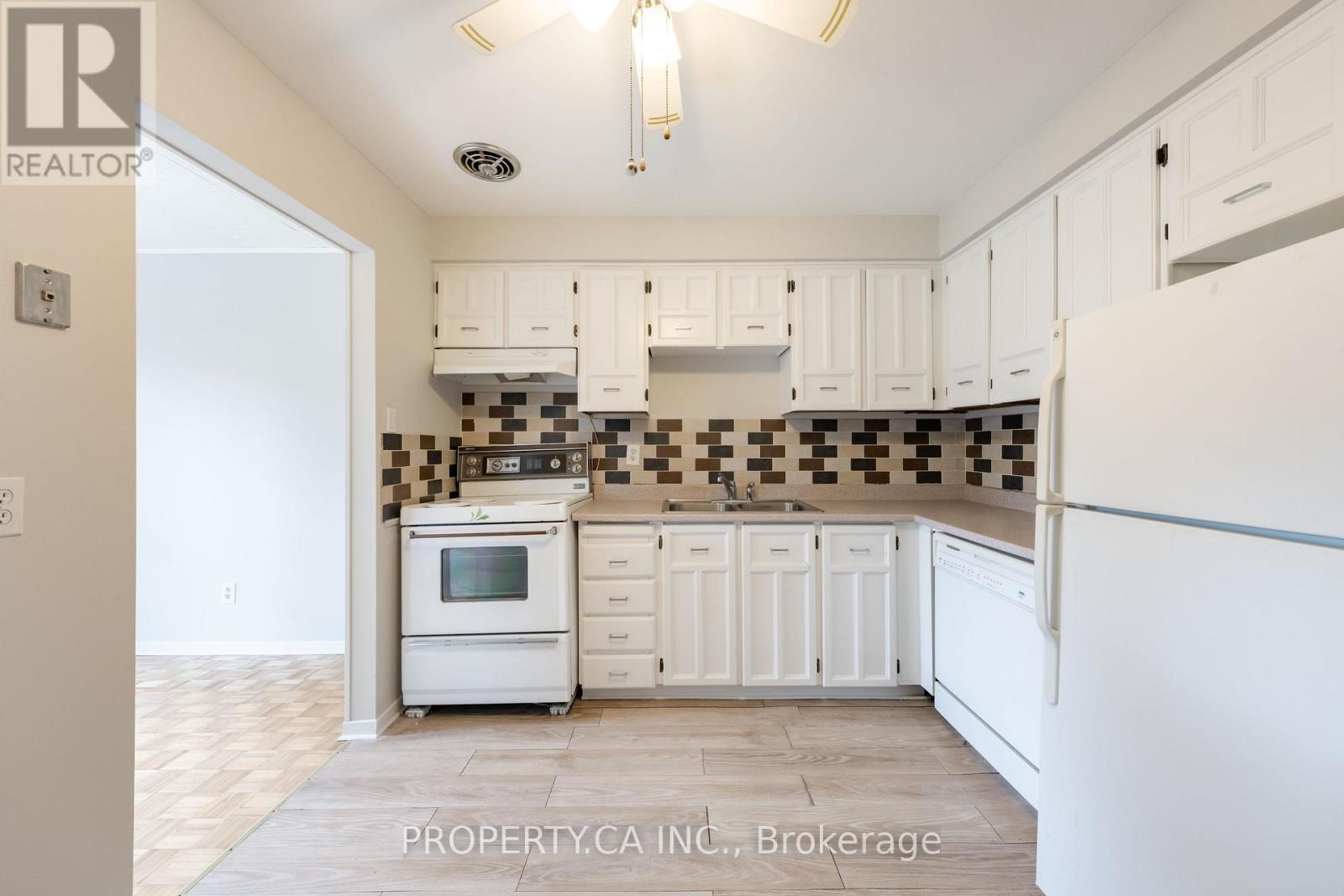 12 Deeprose Lane Property Photo 14