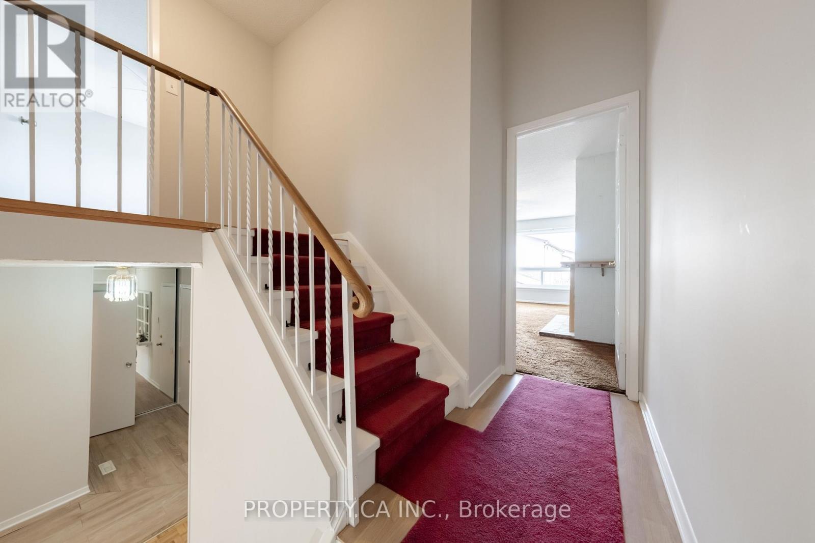 12 Deeprose Lane Property Photo 18
