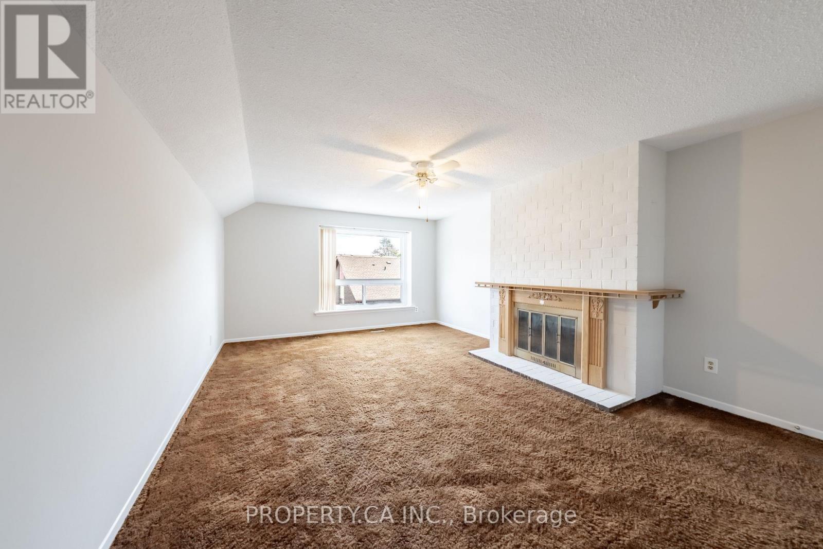 12 Deeprose Lane Property Photo 20