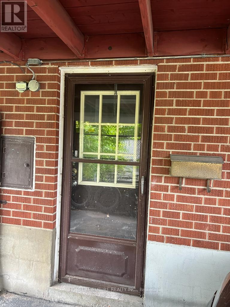 Bsmt - 134 Applefield Drive Property Photo 17
