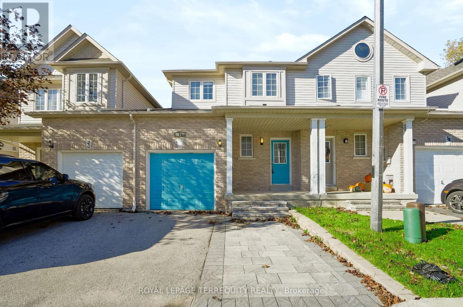 19 - 253 Sprucewood Crescent W Property Photo 1