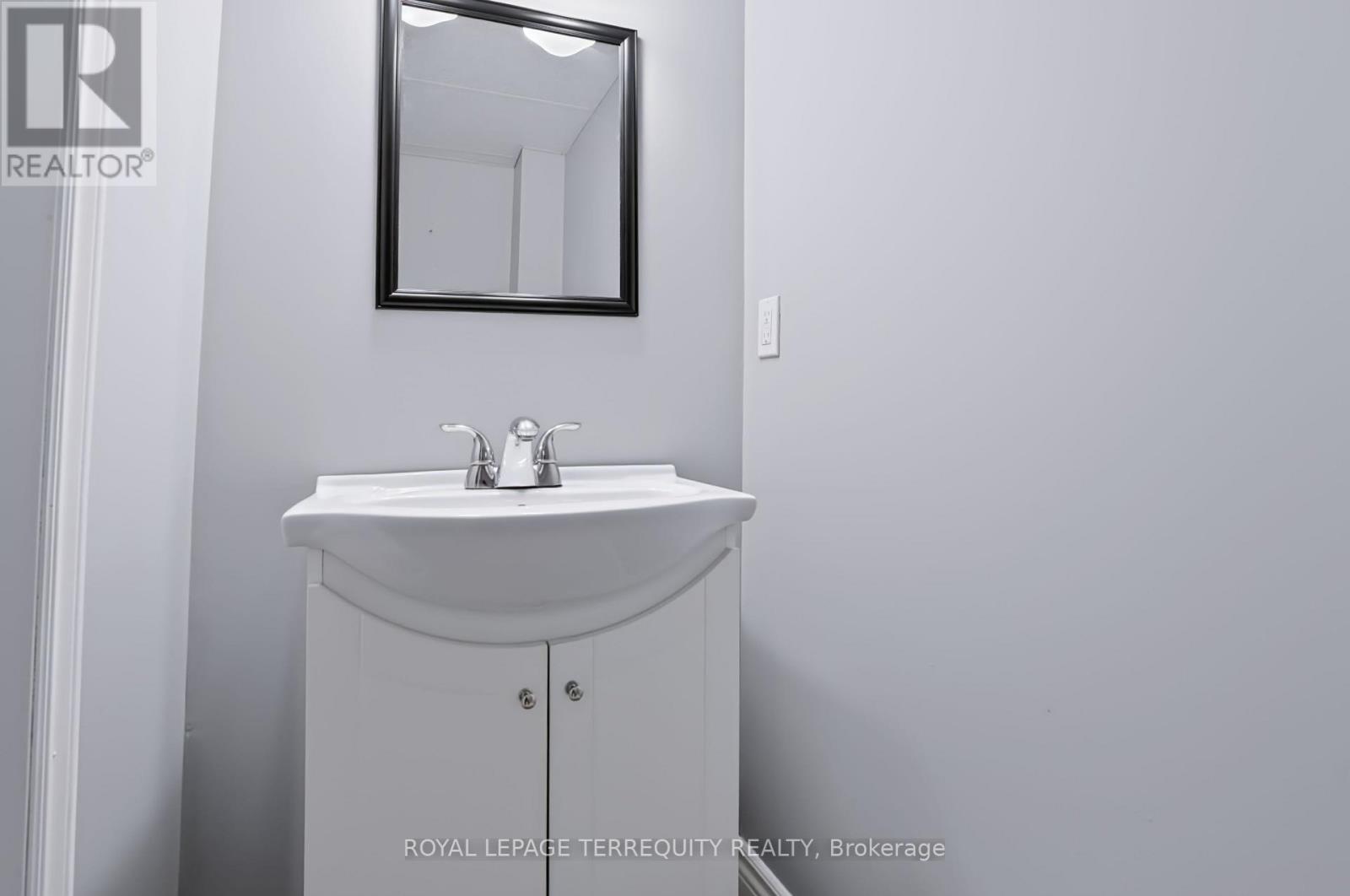 19 - 253 Sprucewood Crescent W Property Photo 14