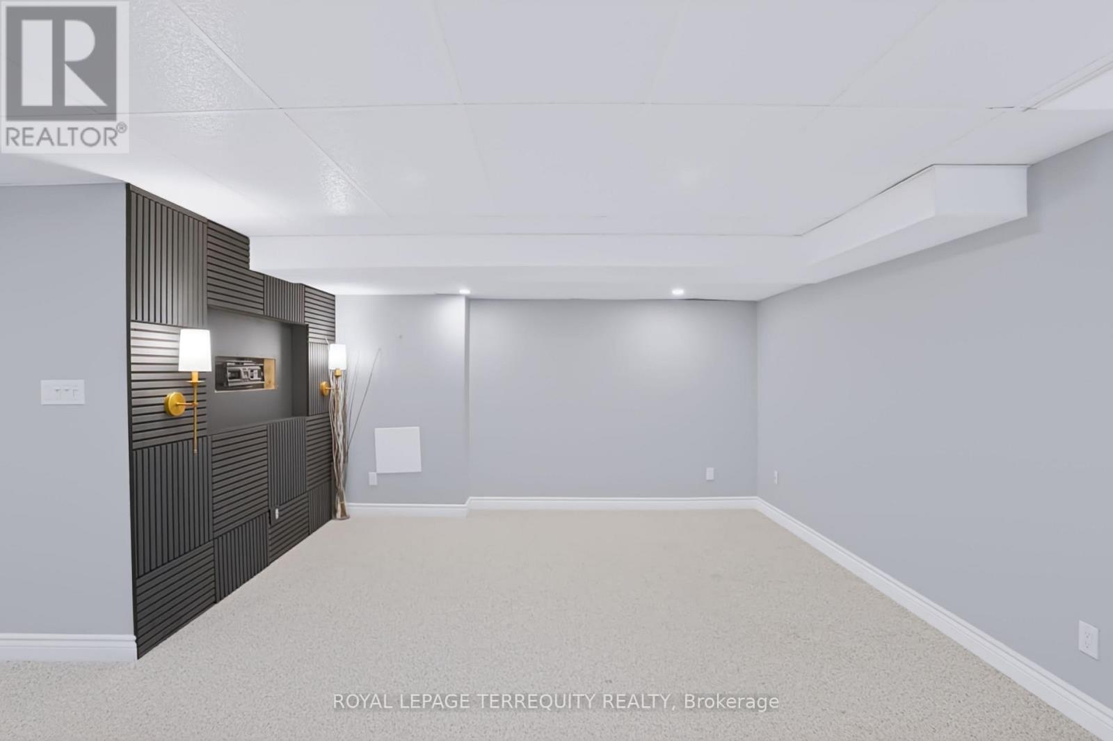 19 - 253 Sprucewood Crescent W Property Photo 18