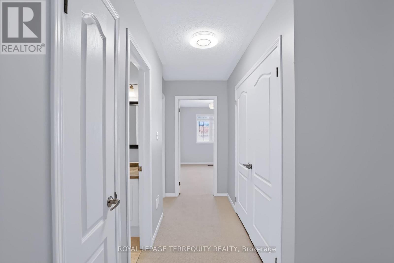 19 - 253 Sprucewood Crescent W Property Photo 26