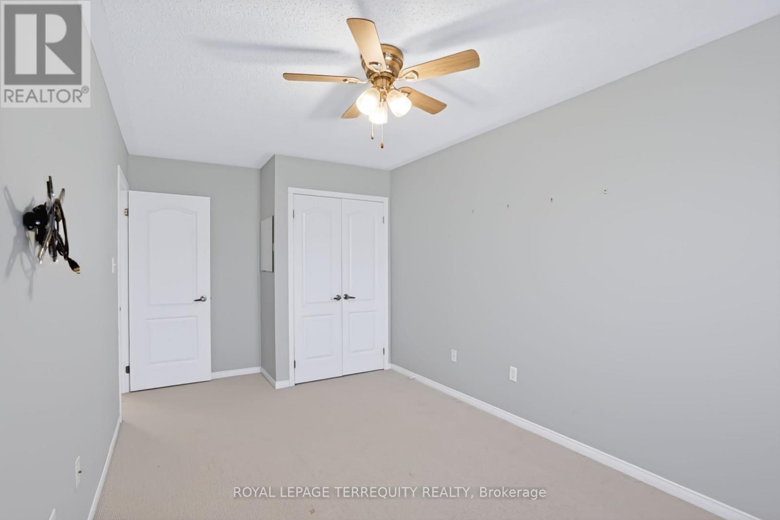 19 - 253 Sprucewood Crescent W Property Photo 34